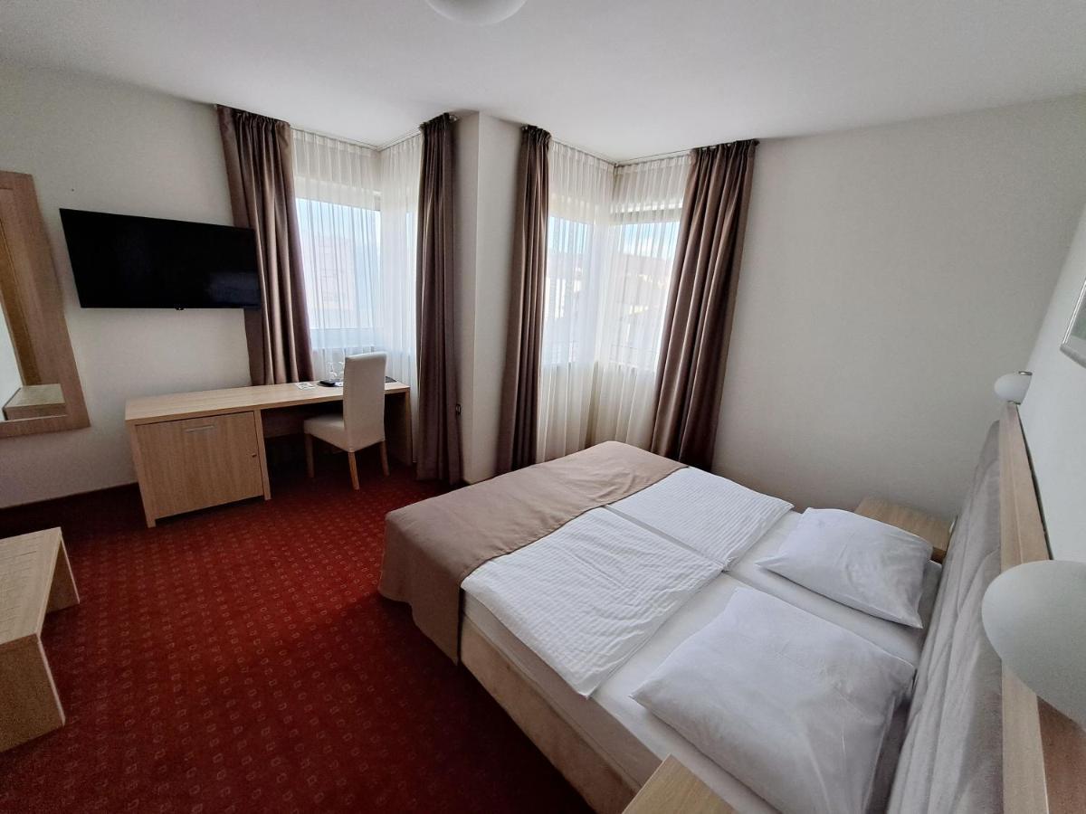 Hotel Brotnjo Čitluk Εξωτερικό φωτογραφία