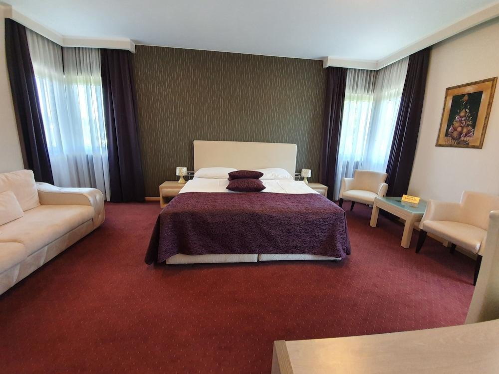 Hotel Brotnjo Čitluk Εξωτερικό φωτογραφία