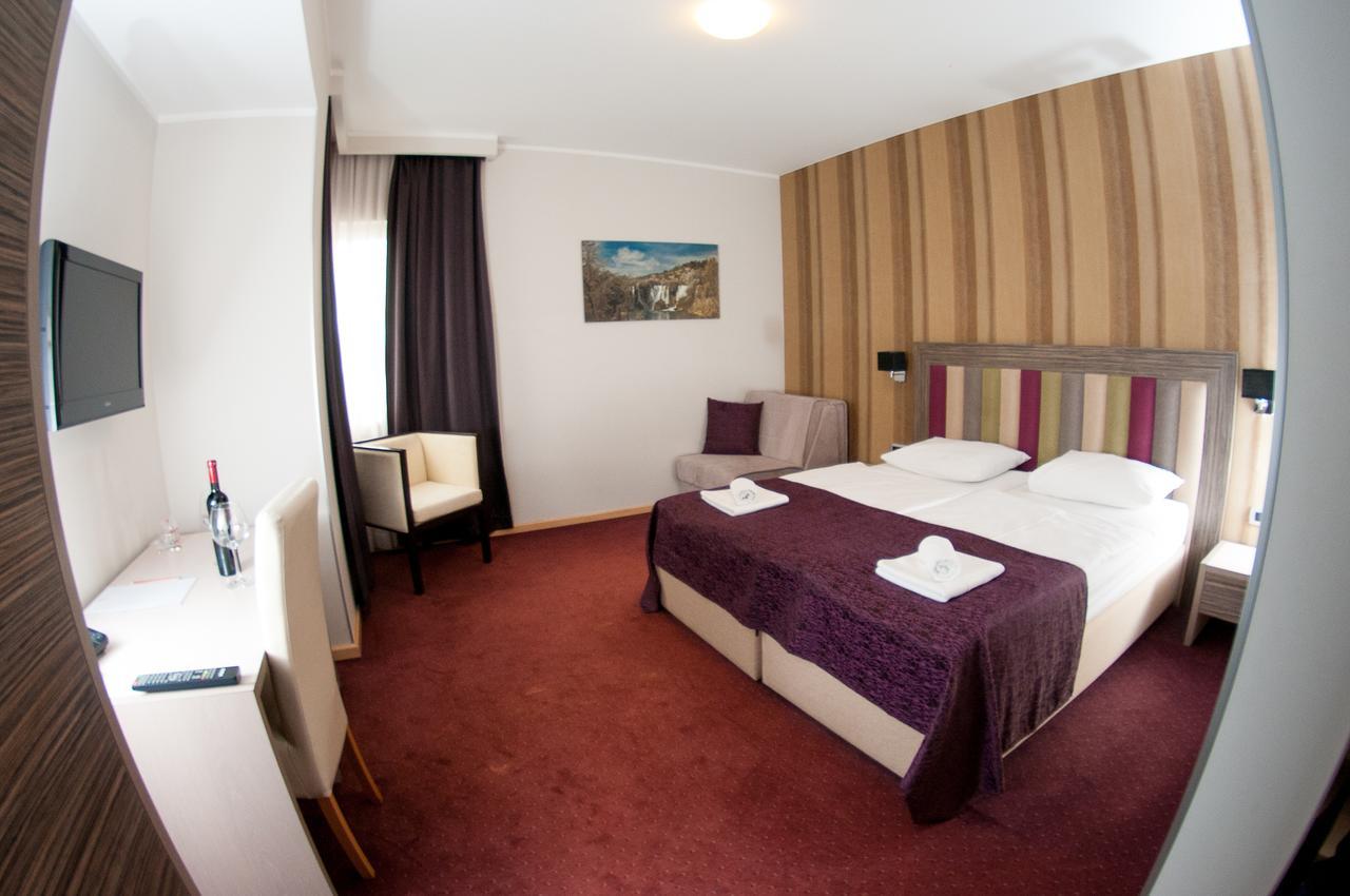 Hotel Brotnjo Čitluk Εξωτερικό φωτογραφία